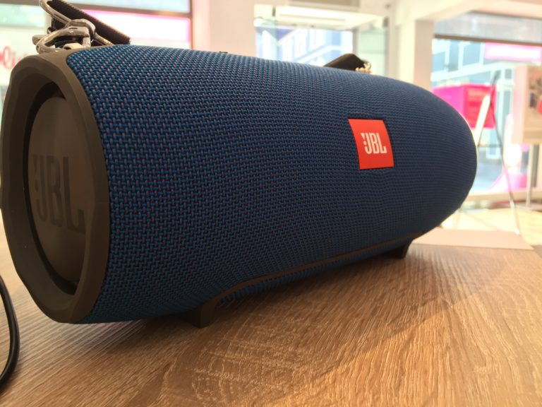 JBL Xtreme ᐅ Mega Sound immer dabei Krasser Lautsprecher